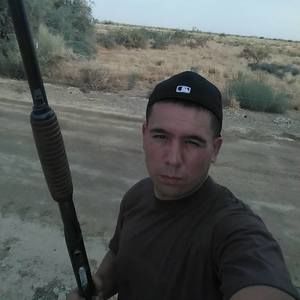 Meet your Posher, Anton